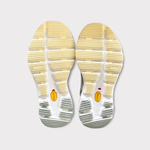 Free People x BrandBlack Nebula Chunky
Platform Sneakers - Picture 9 of 16